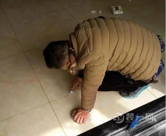 铺贴瓷砖装修日记 地砖美缝一定不要这样弄